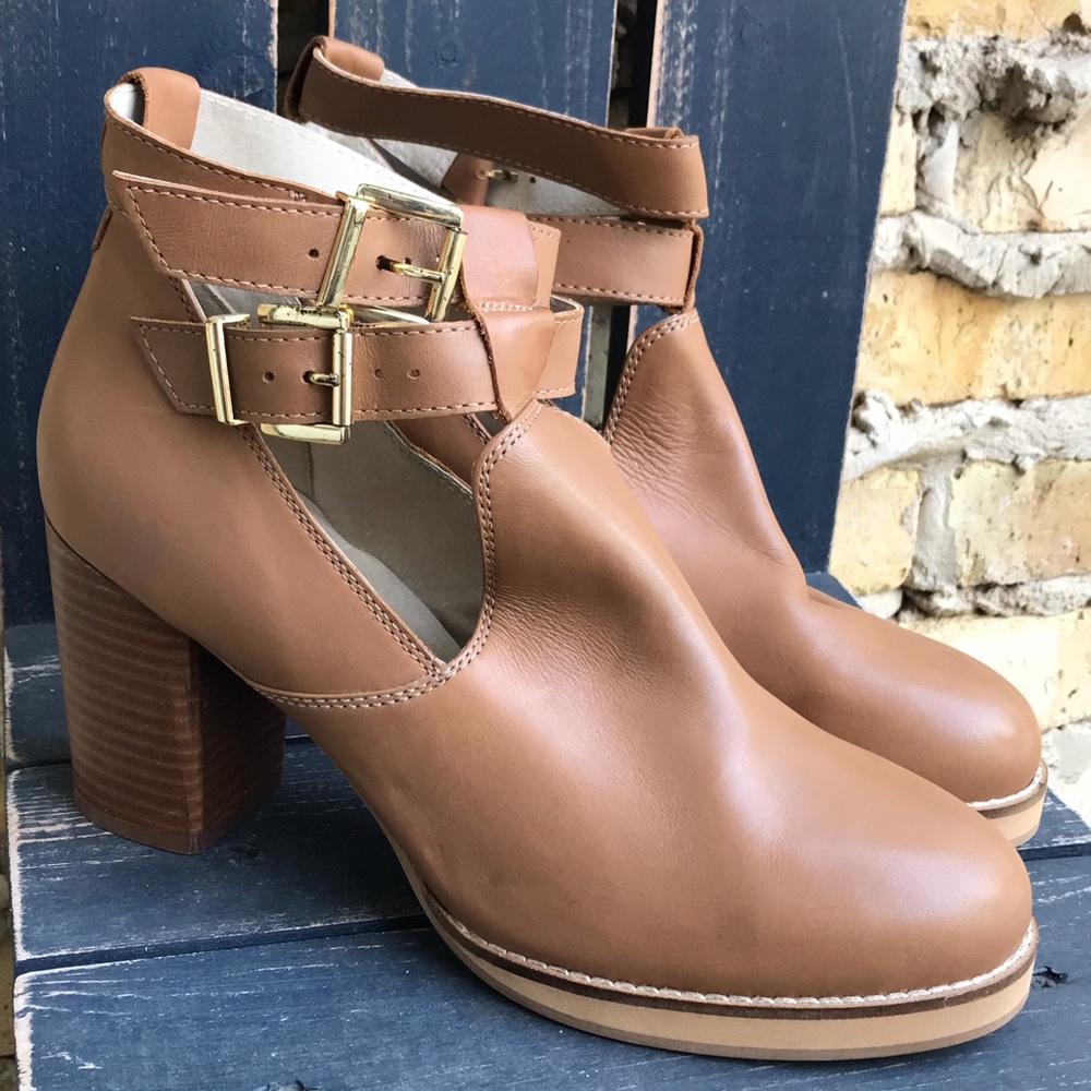 SEYCHELLES Double Ankle Strap High Heel Booties 9